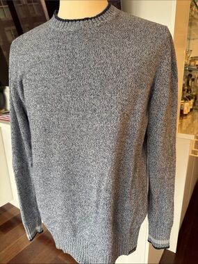 Eddie Bauer Men's Marled Gray Crewneck Sweater